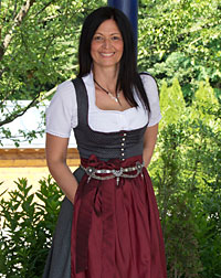 "Eschenbach" Dirndl mit Schürze