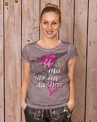 "Treff ma uns an da Bar" shirt