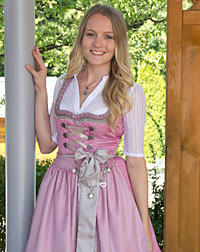 "Hofkirchen" Dirndl mit Schürze