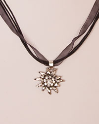 "Edelweißchen" necklace black