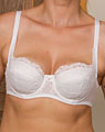 Bra for cup D-F