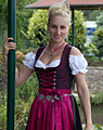 "Krefeld" Dirndl mit Schürze