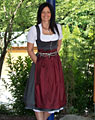 "Eschenbach" Dirndl mit Schürze