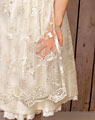 Hochzeitsdirndl mit Schürze creme