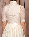 Hochzeitsdirndl mit Schürze creme
