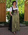 "Neubrunn" dirndl + apron