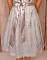 "Burgwindheim" Dirndl mit Schürze