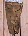 "Franzburg" short leather pants with belt