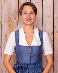 Dirndl-Blusen